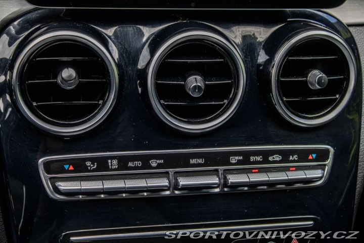 Mercedes-Benz C C180 AMG Line 115kW AT 9 2020