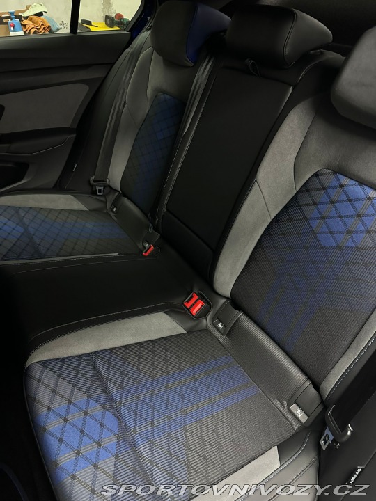 Volkswagen Golf 2023