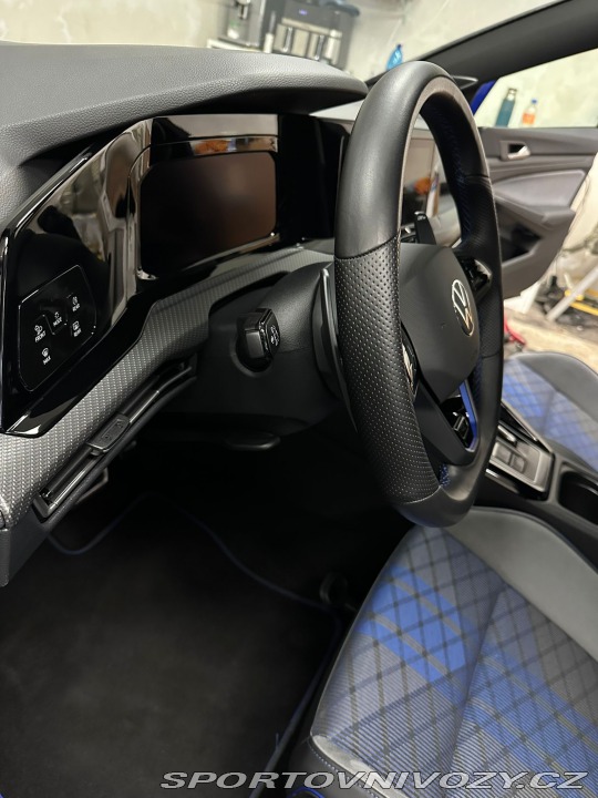 Volkswagen Golf 2023
