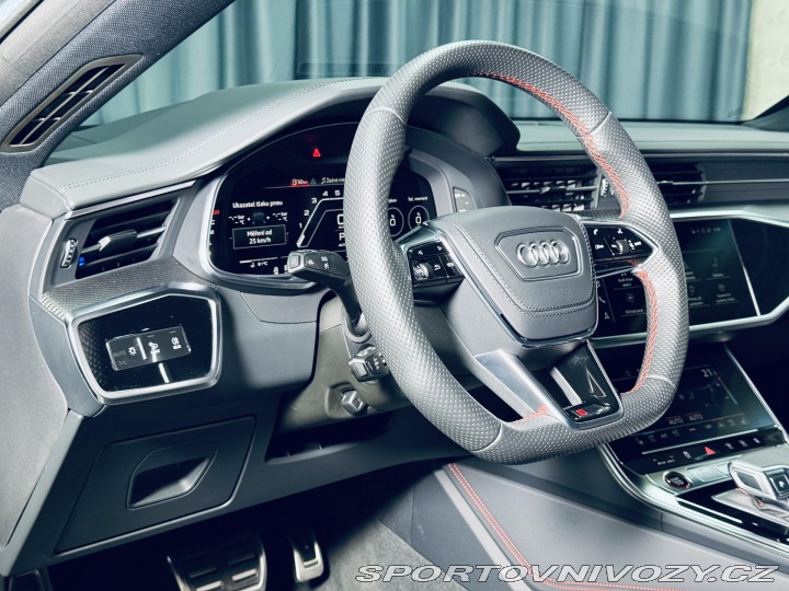 Audi RS7 CARBON*VALCONA*NEZ.TOP*ZÁ 2022