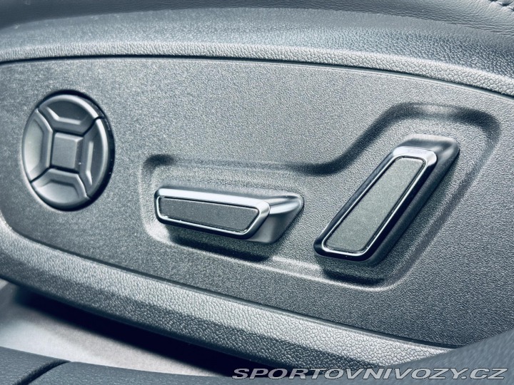 Audi RS7 CARBON*VALCONA*NEZ.TOP*ZÁ 2022