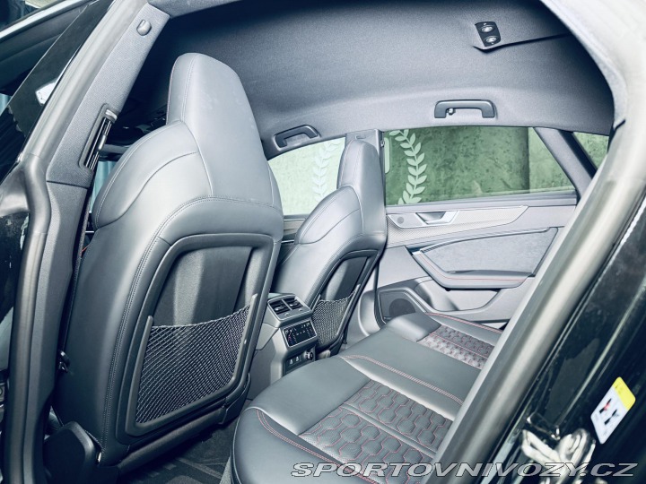 Audi RS7 CARBON*VALCONA*NEZ.TOP*ZÁ 2022