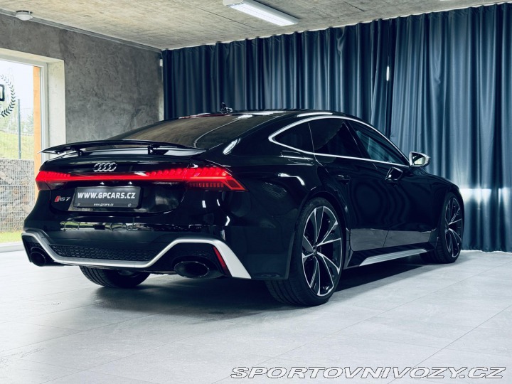 Audi RS7 CARBON*VALCONA*NEZ.TOP*ZÁ 2022