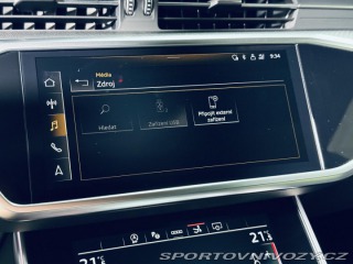 Audi RS7 CARBON*VALCONA*NEZ.TOP*ZÁ 2022