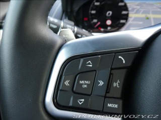 Jaguar F-Type 5,0 P450 V8 R-Dynamic RWD 2022
