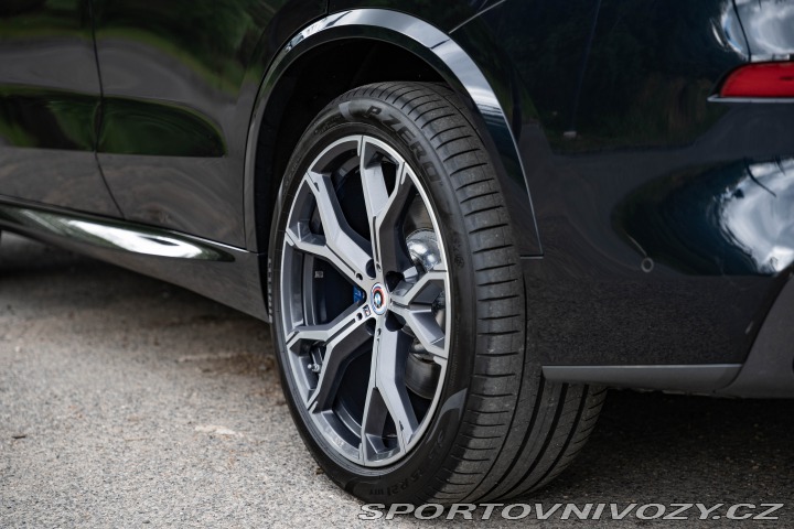 BMW X5 40d xDrive M-paket, LASER 2023
