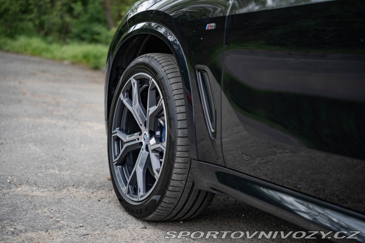 BMW X5 40d xDrive M-paket, LASER 2023