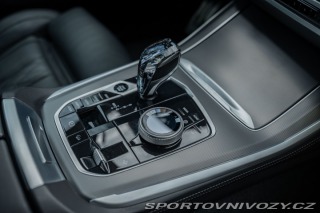BMW X5 40d xDrive M-paket, LASER 2023