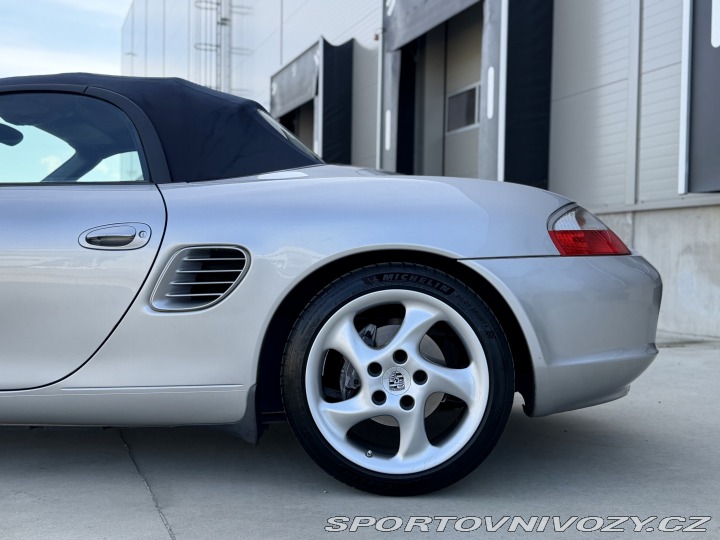 Porsche Boxster 986 2.7i facelift 2004 2004