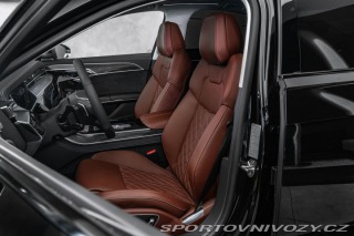 Audi S8 Exclusive masáže Pano HuD 2025
