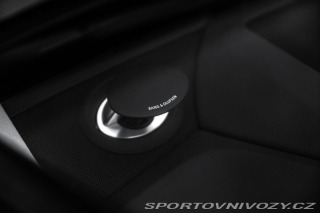 Audi S8 Exclusive masáže Pano HuD 2025