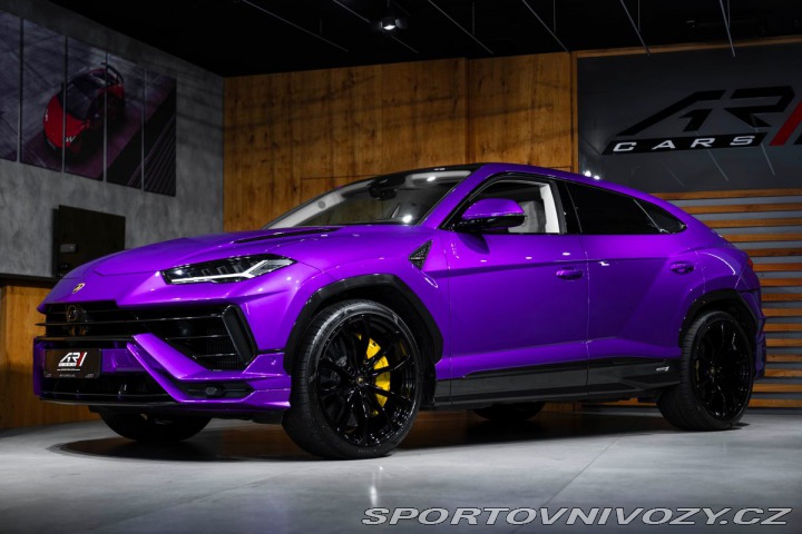 Lamborghini Urus  2025