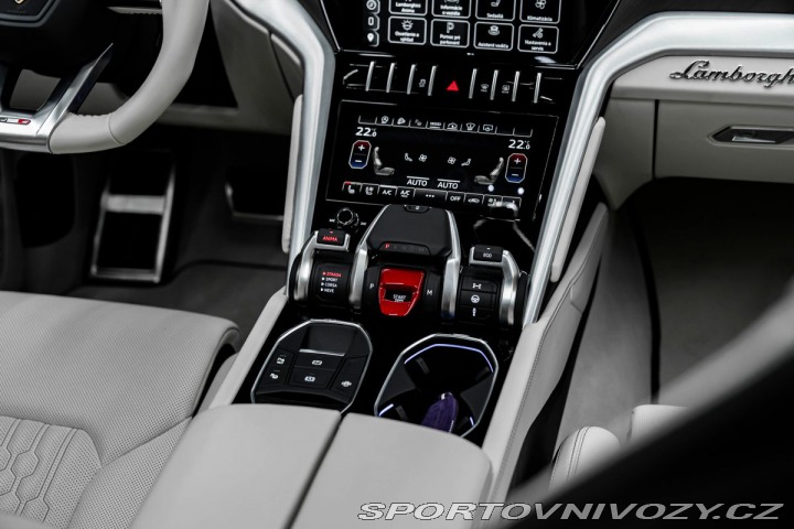 Lamborghini Urus 2025