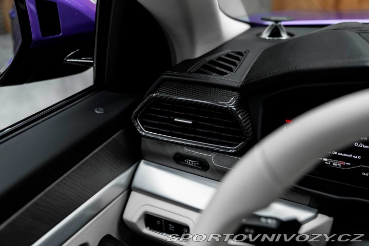 Lamborghini Urus 2025