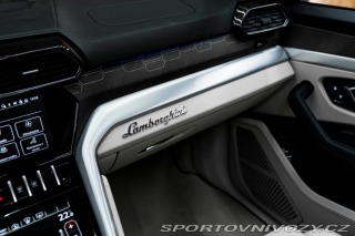 Lamborghini Urus  2025