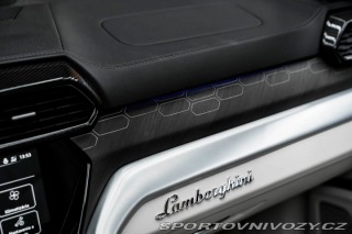 Lamborghini Urus  2025