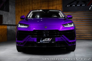 Lamborghini Urus  2025