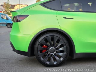 Tesla Model Y Performance, původ ČR 2024