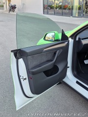 Tesla Model Y Performance, původ ČR 2024