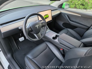Tesla Model Y Performance, původ ČR 2024