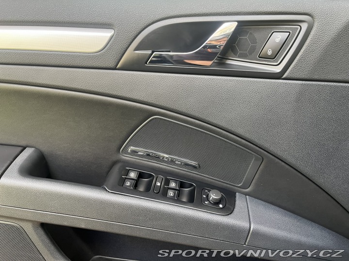 Škoda Superb 2.0TSI DSG - REZERVACE 2012