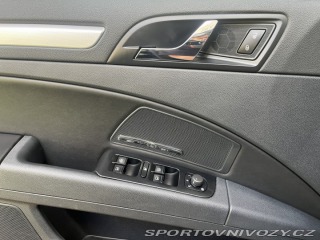Škoda Superb 2.0TSI DSG MAX.VÝBAVA 2012