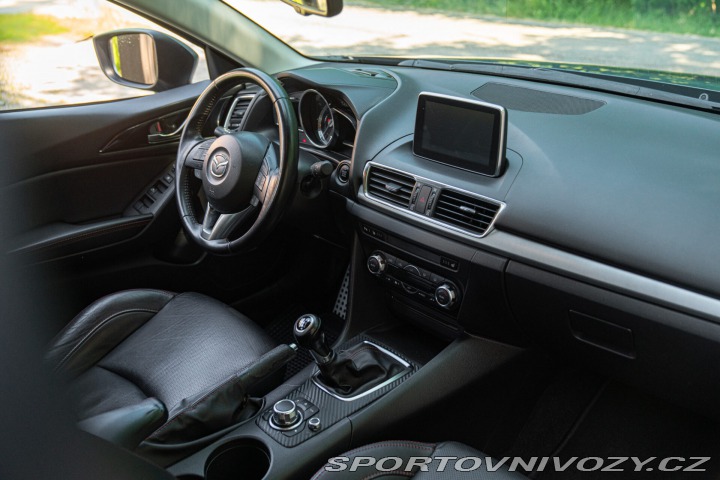 Mazda Ostatní modely 3 SKYACTIV TECHNOLOGY 2015