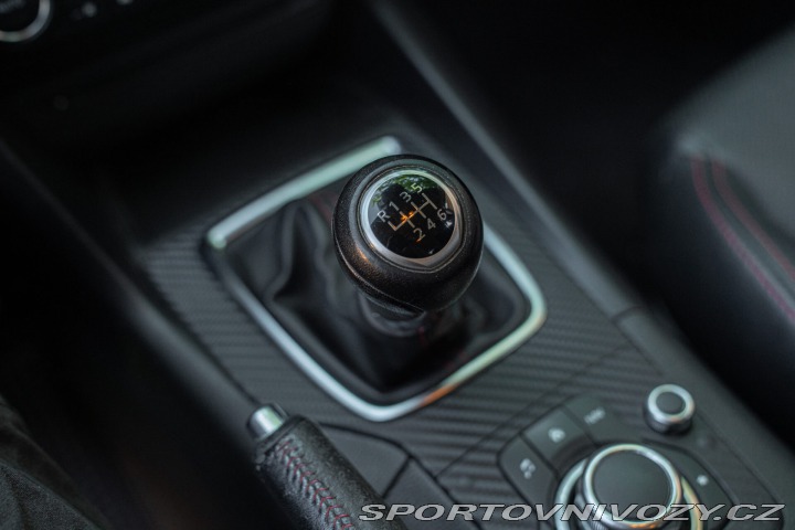 Mazda Ostatní modely 3 SKYACTIV TECHNOLOGY 2015