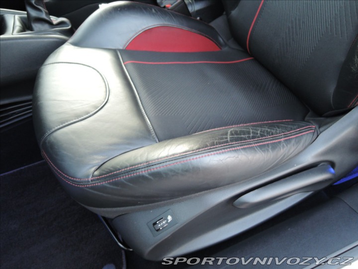 Peugeot 208 GTi 1,6 GTi 200PS Navi Kůže 2013