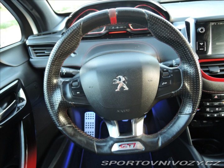 Peugeot 208 GTi 1,6 GTi 200PS Navi Kůže 2013