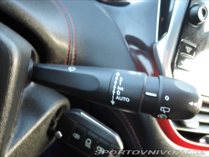 Peugeot 208 GTi 1,6 GTi 200PS Navi Kůže 2013