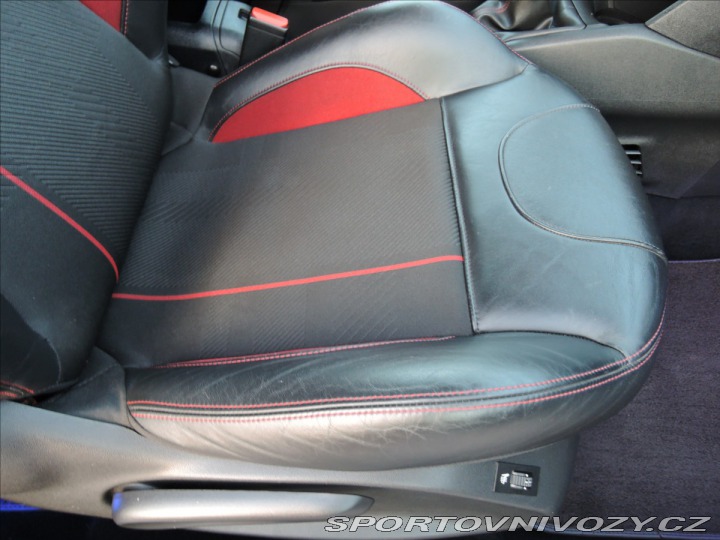 Peugeot 208 GTi 1,6 GTi 200PS Navi Kůže 2013