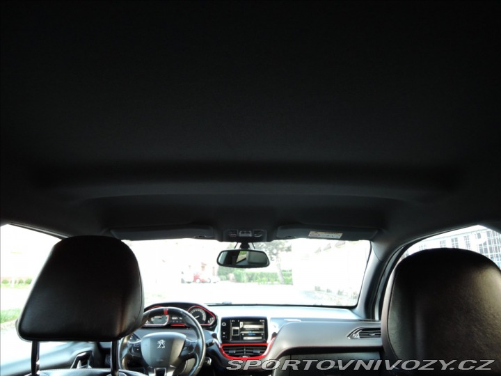Peugeot 208 GTi 1,6 GTi 200PS Navi Kůže 2013