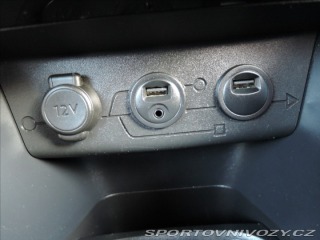 Peugeot 208 GTi 1,6 GTi 200PS Navi Kůže 2013