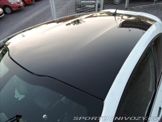 Peugeot 208 GTi 1,6 GTi 200PS Navi Kůže 2013