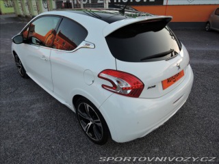 Peugeot 208 GTi 1,6 GTi 200PS Navi Kůže 2013