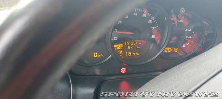 Porsche 911 Carrera 4 2003