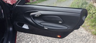 Porsche 911 Carrera 4 2003