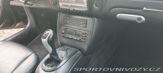 Porsche 911 Carrera 4 2003