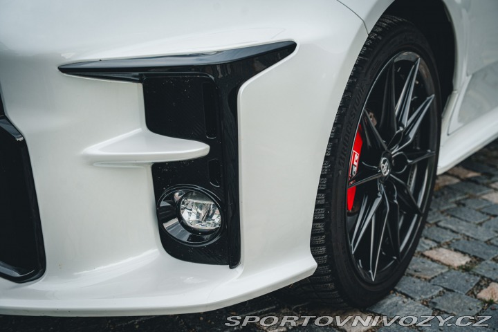 Toyota Yaris GR PERFORMANCE 4x4 1 MAJ 2021