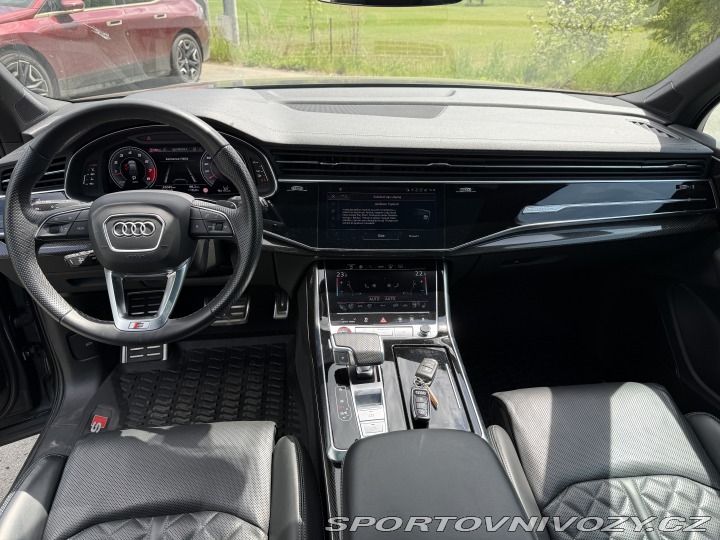 Audi SQ7  2023