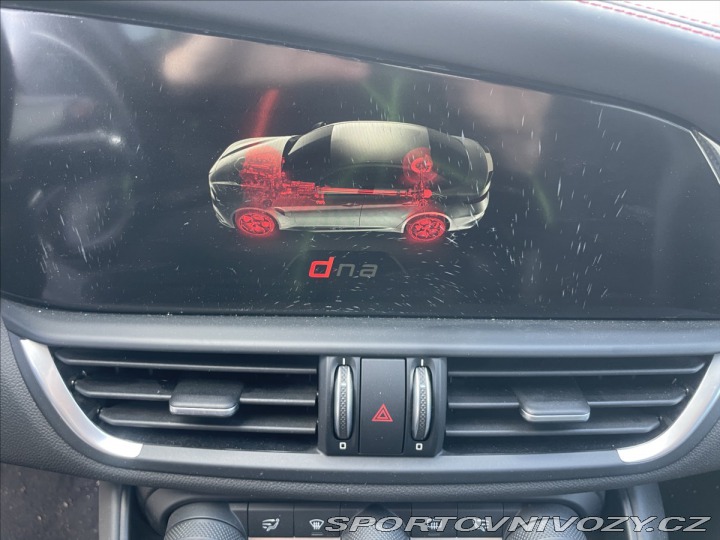 Alfa Romeo Giulia 2,9 QUADRIFOGLIO 375kw 2017