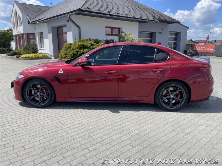 Alfa Romeo Giulia 2,9 QUADRIFOGLIO 375kw 2017