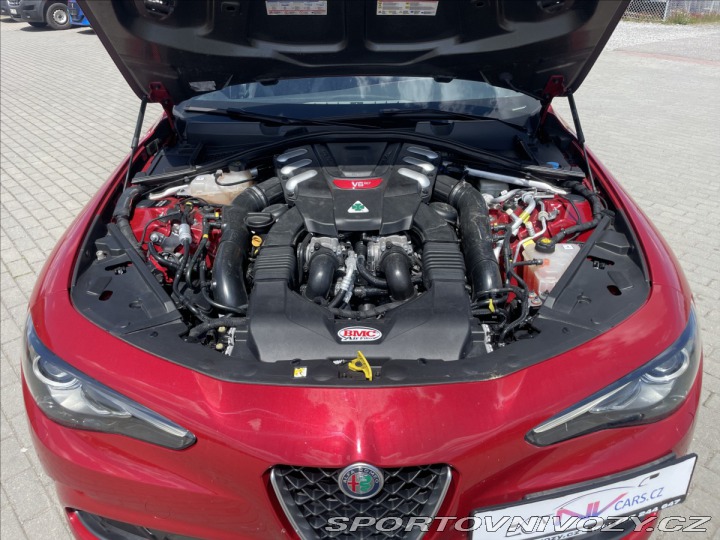 Alfa Romeo Giulia 2,9 QUADRIFOGLIO 375kw 2017