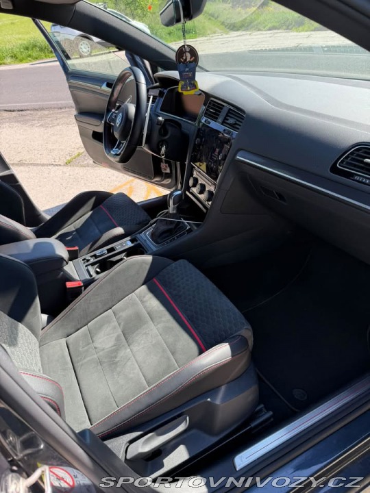 Volkswagen Golf GTI Performance 2018