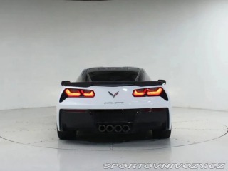 Chevrolet Corvette C7 Stingray 2016