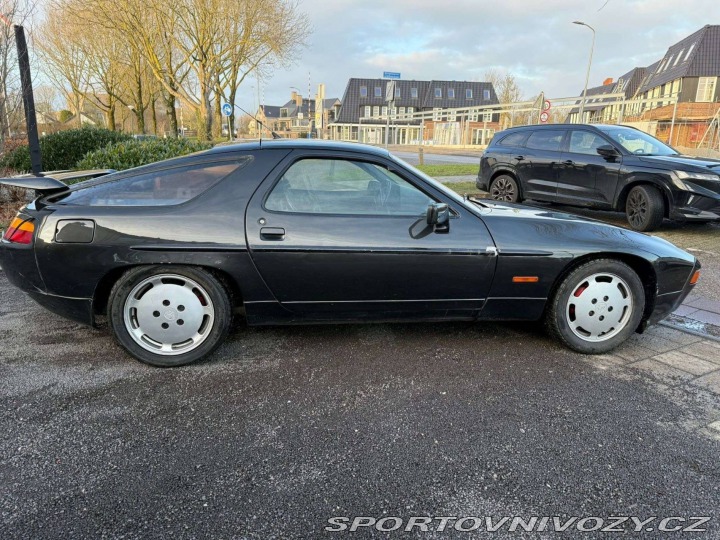 Porsche 928 4.7 S Coupé 1981