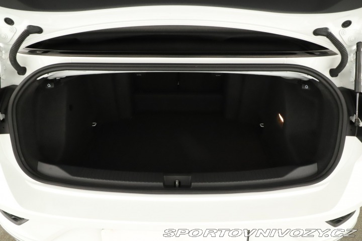 Volkswagen Ostatní modely T-Roc R-Line 1.5 TSI 2021