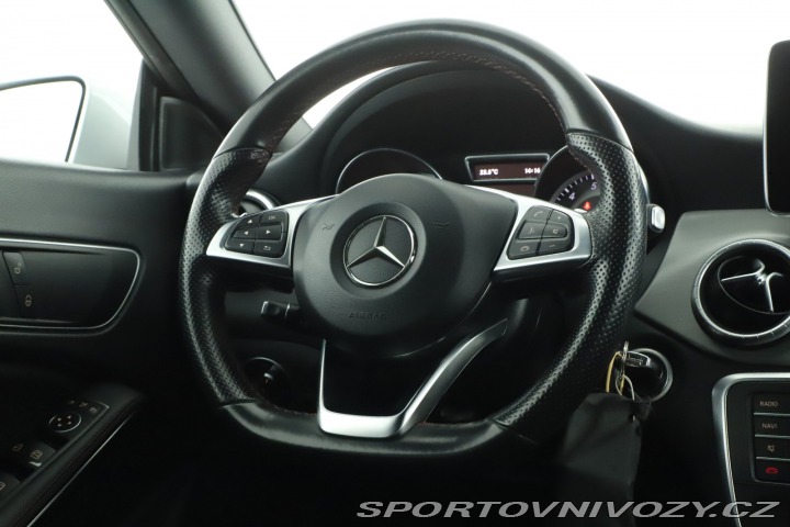 Mercedes-Benz CLA AMG Paket 200 2016