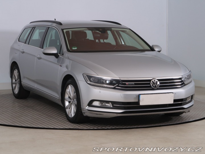 Volkswagen Ostatní modely Passat Comfortline 2.0 BiTDI 2015